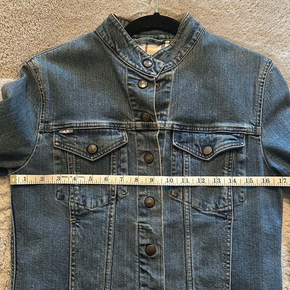 Vintage Authentic Denim Burberry Jacket! - Picture 10 of 11